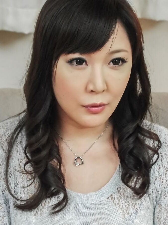 15P Hinata Komine Asian gets dildos in asshole and in brown fish taco