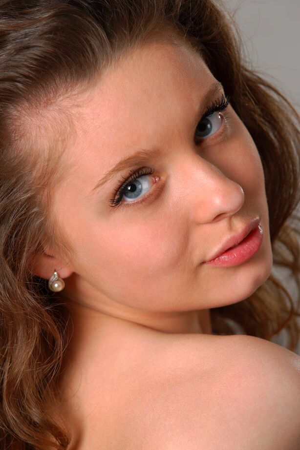 16P Impressionante 18 Pamela D