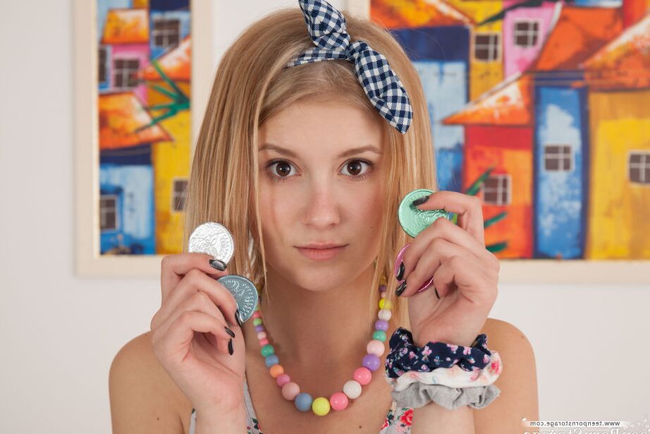 20P У такой невероятной куклы, как она, наверняка есть много удивительных форм, которыми можно похвастаться.
