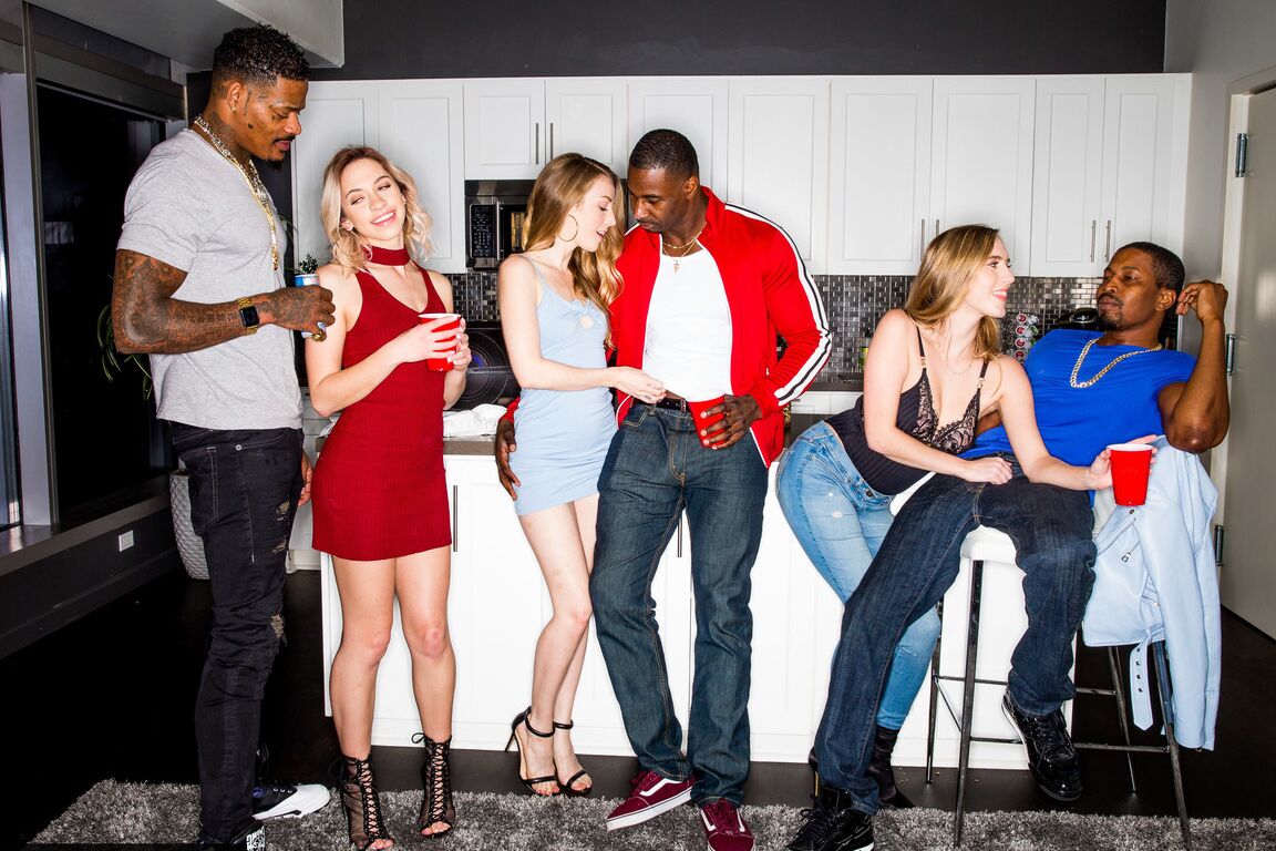 21P Blacked Raw Каденс Люкс, Исайя Максвелл, Джейсон Лав, Джакс Слейхер, Карла Куш, Хлоя Капри