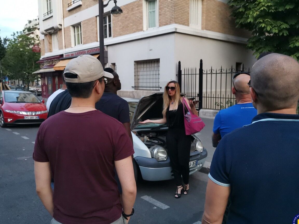 21P A vagabunda madura Louise Du Lac termina um gangbang interracial selvagem com tratamento facial