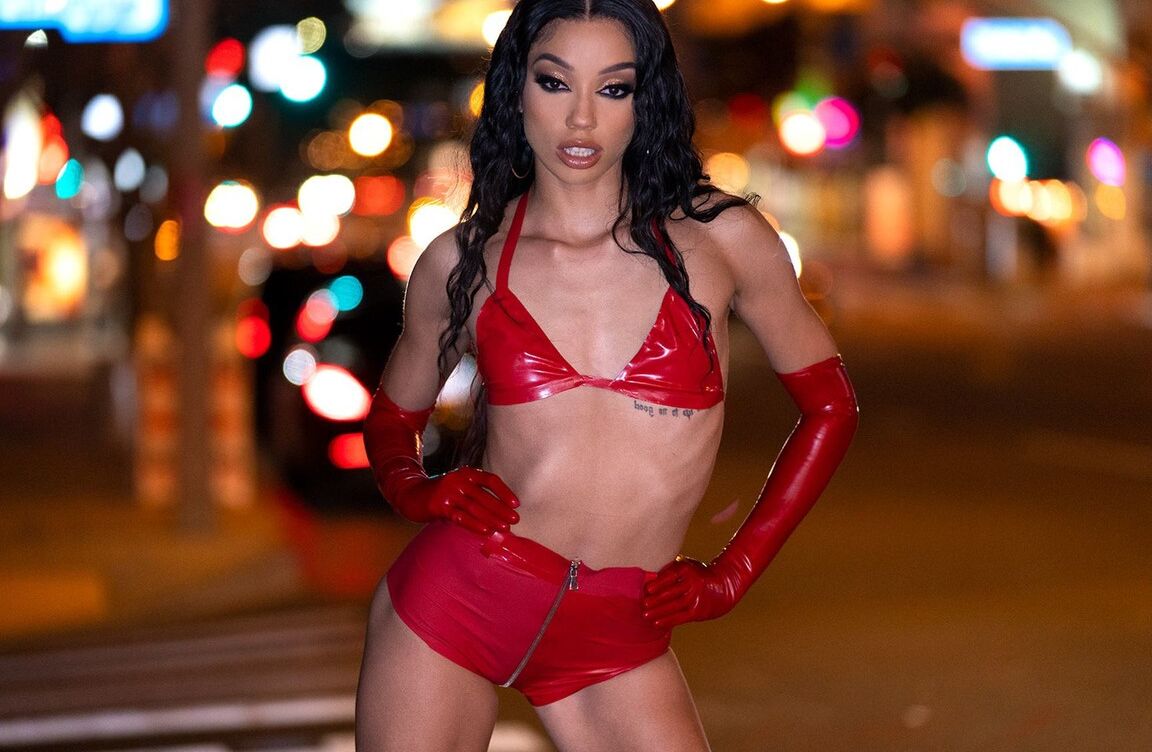 21P Evil Angel Alexis Tae, Jax Slayher, John Strong, Rob Piper