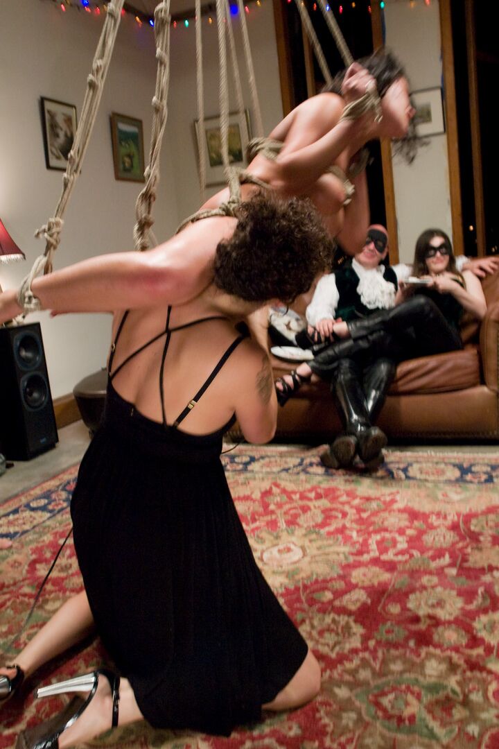 21P Public Disgrace Charley Chase, Princess Donna Dolore