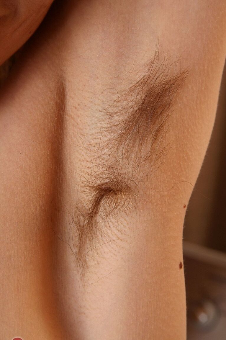 21P ATK Hairy Sofia Rodas