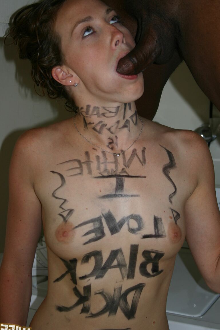 19P Painted whore Amber Simpson gets what she needed: stranger's black cock