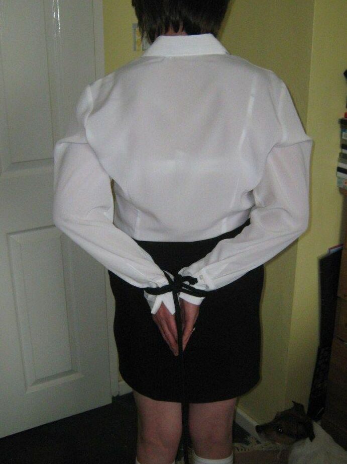 16P Amateurs 13Amateur,Bondage,Damsel In Distress