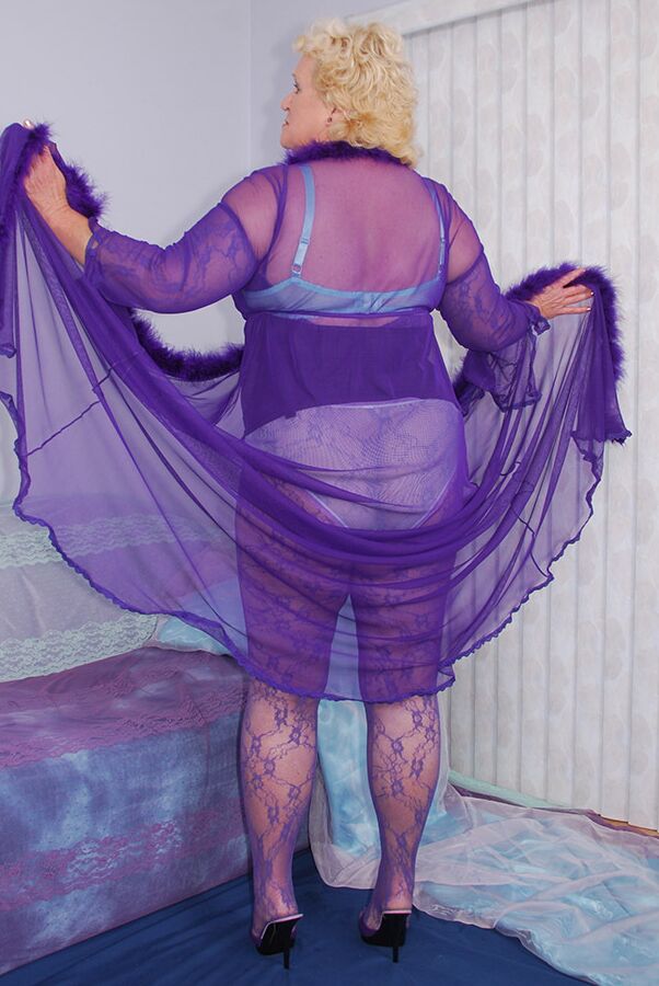 20P Mature BBW Fanny plays with her pussy in a cupless and crotchless bodystocking