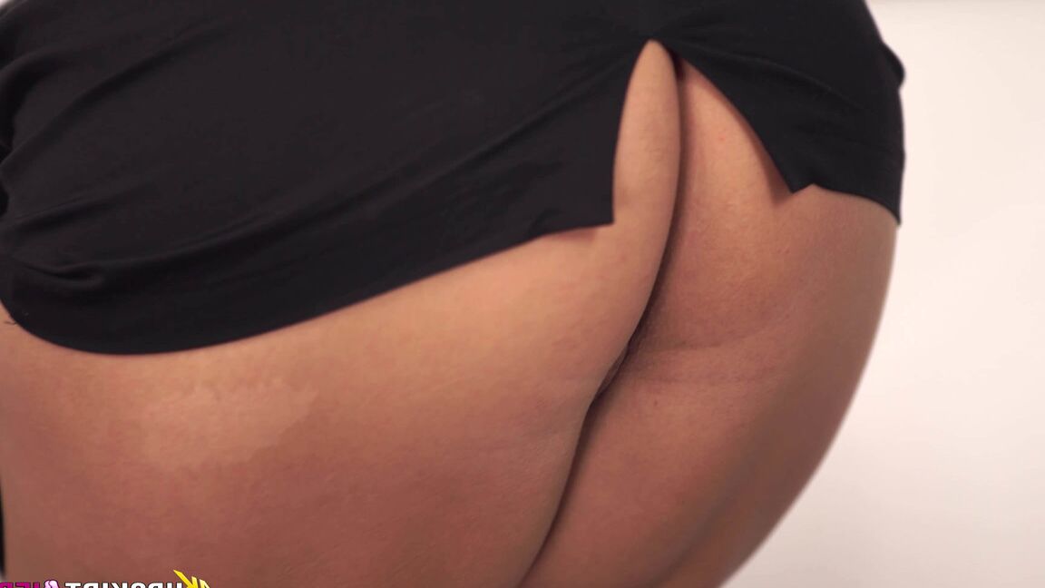 13P Upskirt Tirón ASHLEY RIDER