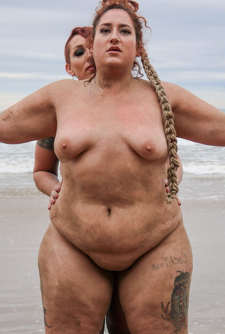 20P Public Disgrace フアン・ルチョ、マックス・コルテス、ミモザ、ミストレス・カーラ、トミー・ピストル