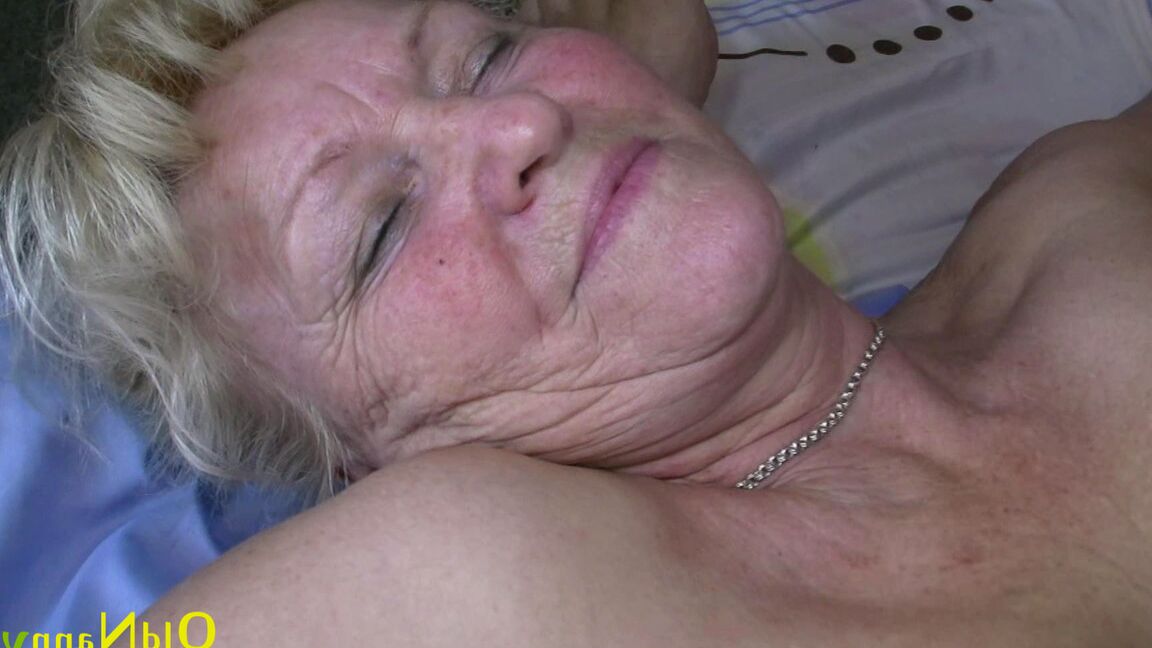21P Fat mature Bohunka and blonde granny Ruth get rammed by a stiff dong