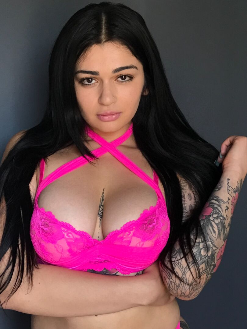 21P セックスと服従 カロリーナ・コルテス、ミスター・ピート