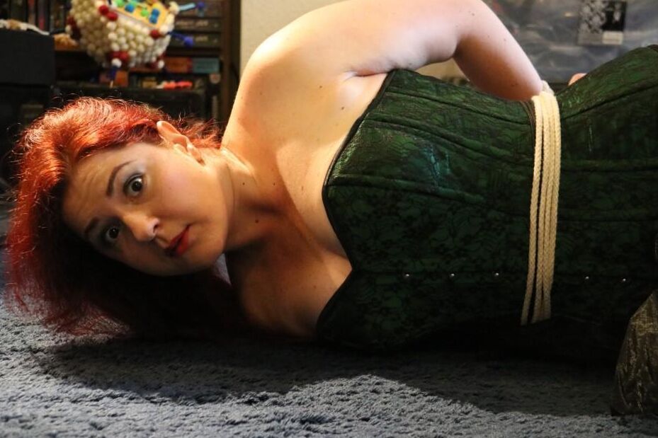 16P Black Fox Bound Peril in Green Corset
