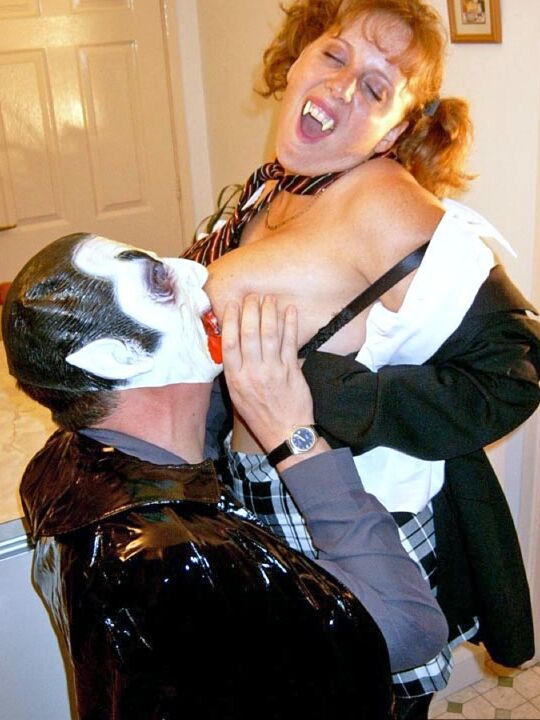 20P UK redhead Curvy Claire blows a man that is dressed as Dracula for Halloween