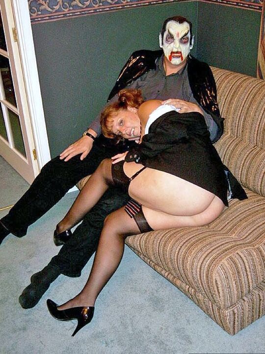 20P UK redhead Curvy Claire blows a man that is dressed as Dracula for Halloween