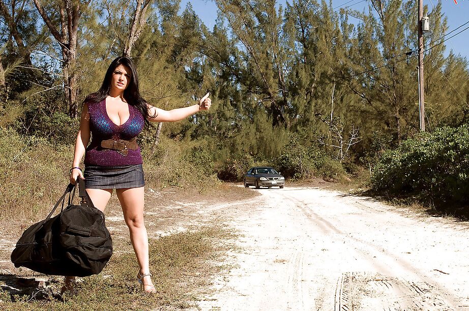 16P Huge melloned Arianna Sinn was hitchhiking in slutty outfit when she was picked up by handsome well hung dude.