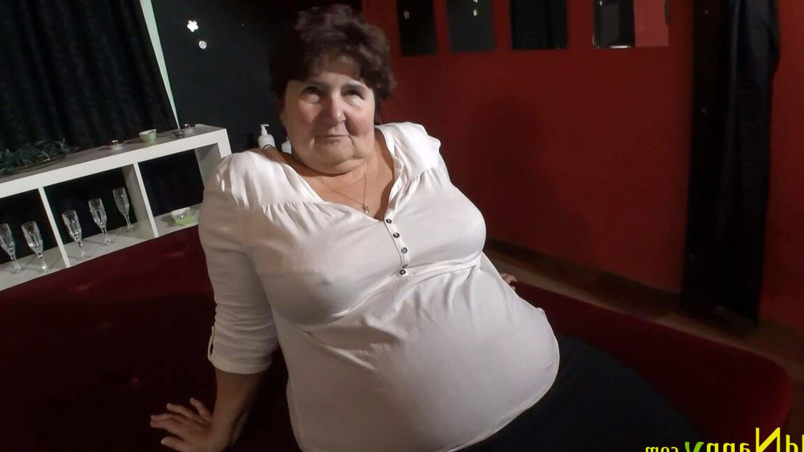 21P Mature BBW with huge tits Hana blows a stiff dick and rides it in POV
