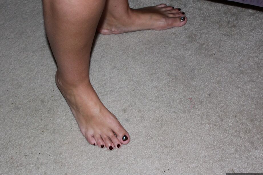 20P Gorda amateur Gangbangmomma lleva semen en la cara después de tener sexo en la cama
