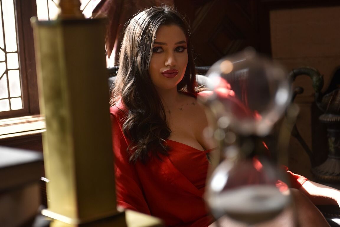 21P Beguiling babe Alyx Star exposes her amazing boobs and gets blacked hard