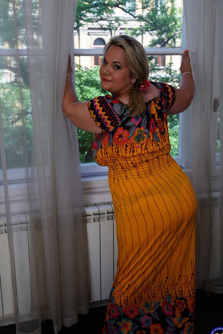 16P Obese older woman gets banged doggystyle on a sofa by her toy boy