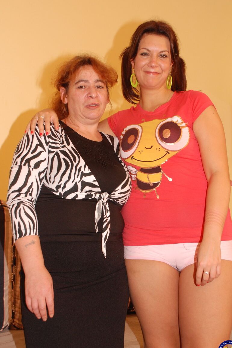 21P Maduro NL Jennifer J, Sandie