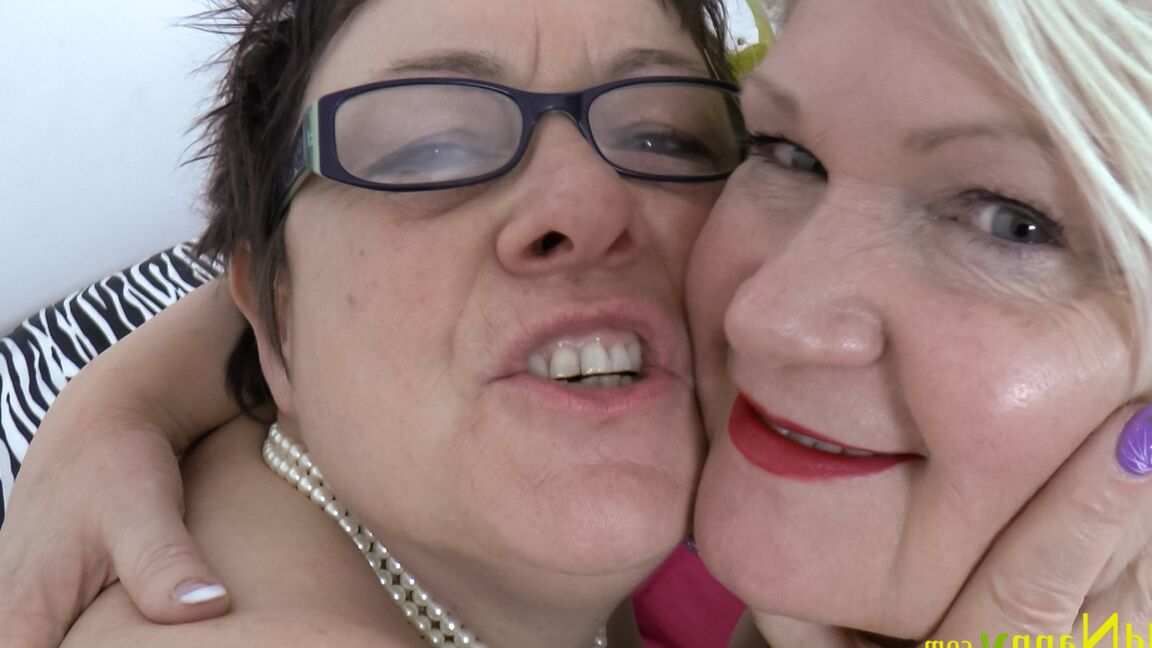 21P Fat grannies Lacey Starr and Honey strip and tase each other's nips and clams