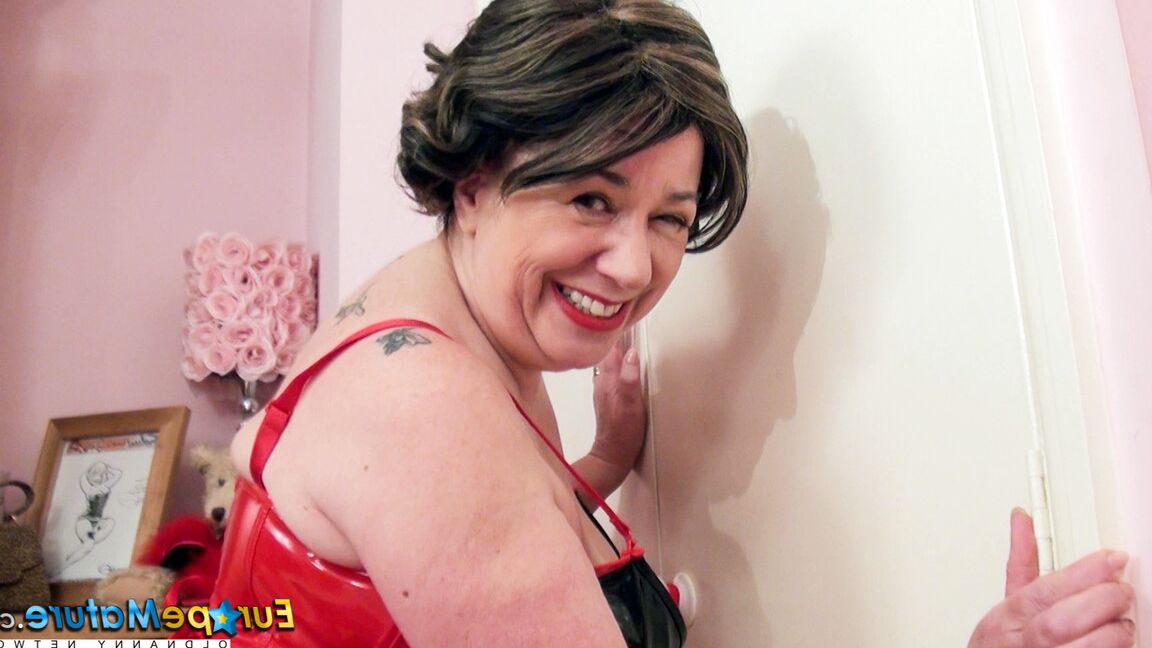 21P BBW abuela tía Trisha digitación
