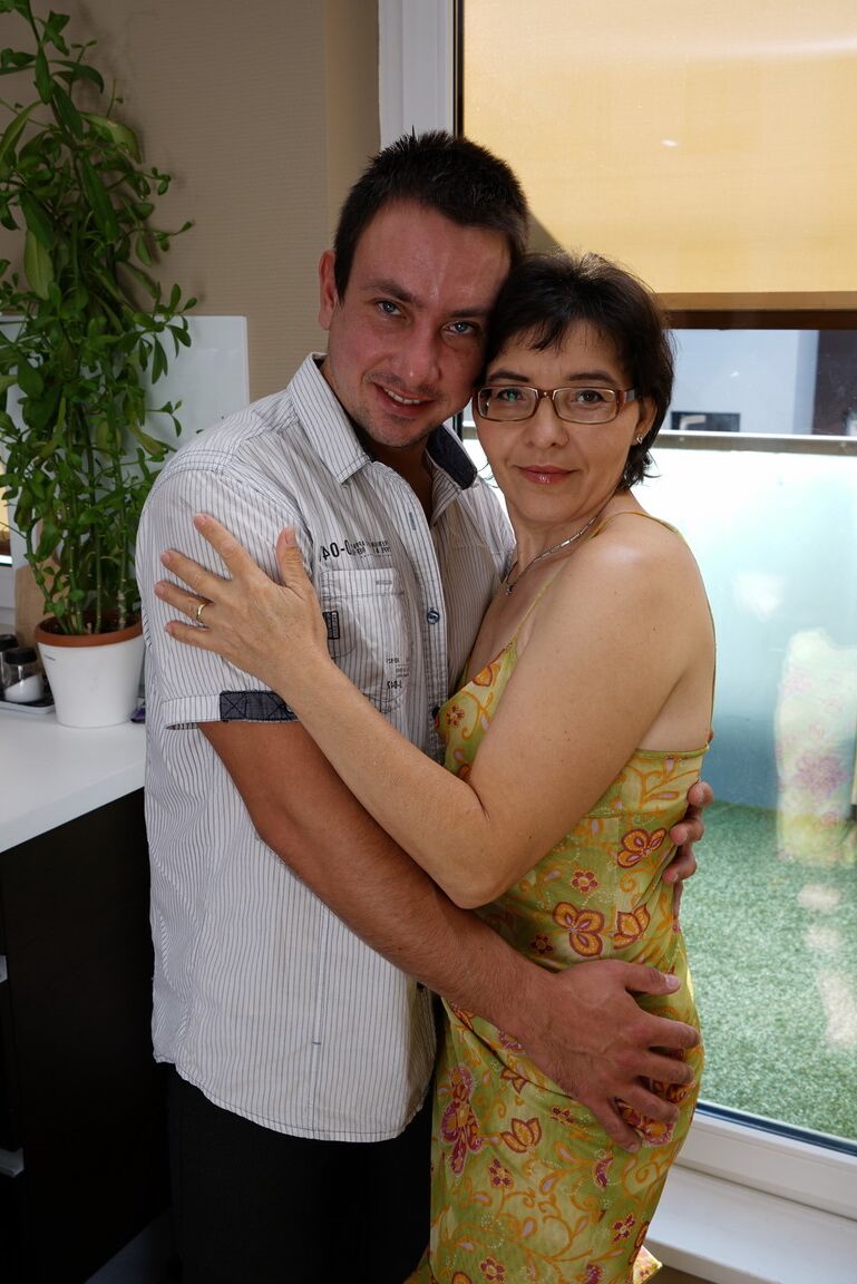 16P Older granny kissing and petting her toy boy and fucking in the kitchen