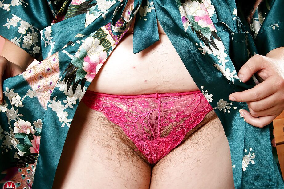 16P Mature fatty unveiling big breasts and hairy cooter in kitchen