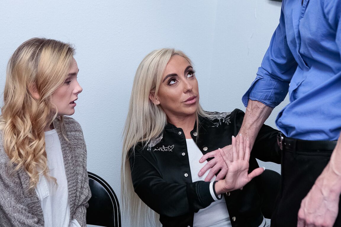 21P, voleuses blondes à l'étalage, Kylie Kingston