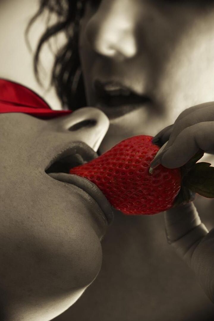 16P Mature lesbian Mollie Foxxx and her lover use strawberries during foreplay