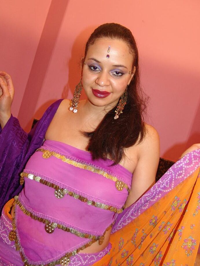 16P India Sexo Salón MILF Puta