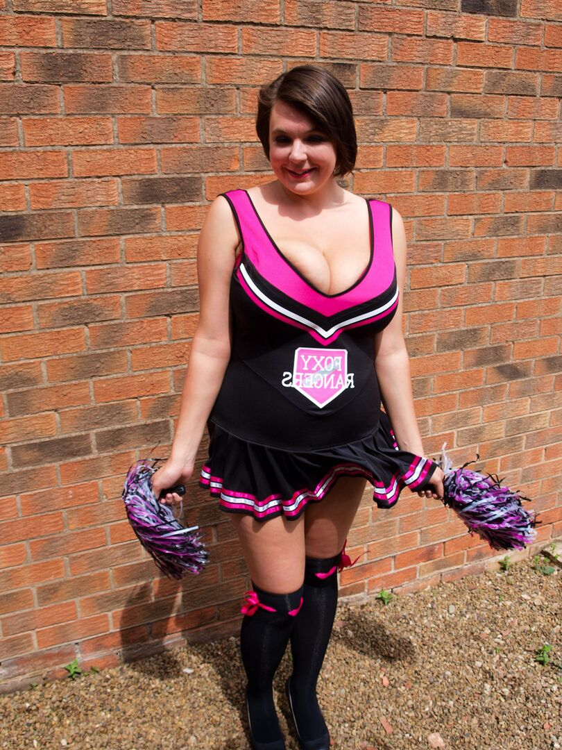 16P Overweight amateur Roxy doffs a cheerleader uniform in over the knee socks