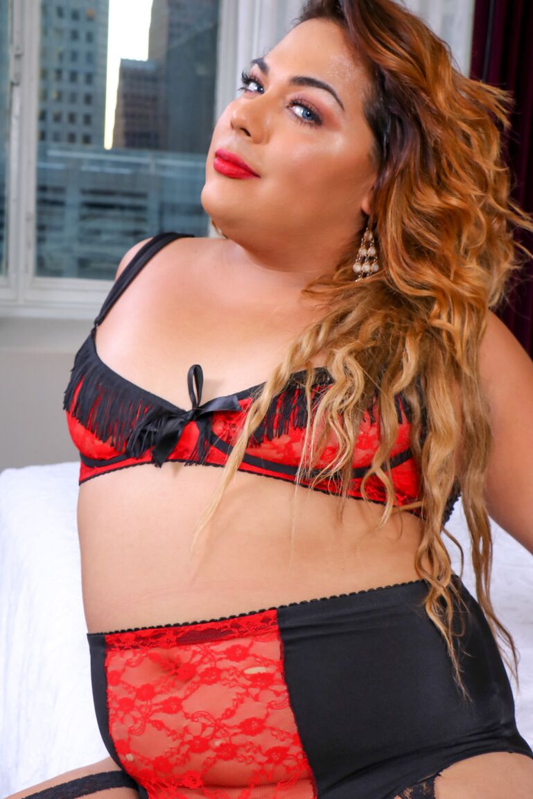 16P Femout XXX Onika Miraj