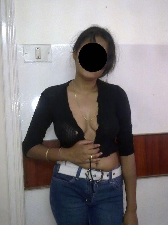 10P Fuck My Indian GF esposa india abriendo su blusa