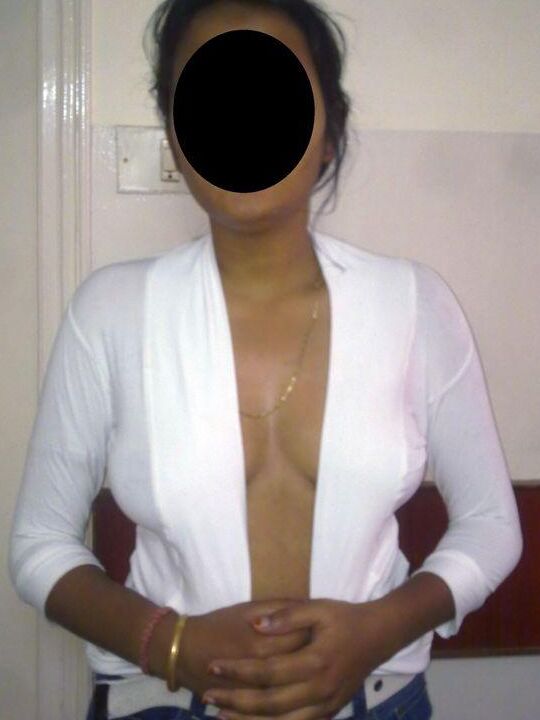 10P Fuck My Indian GF esposa india abriendo su blusa
