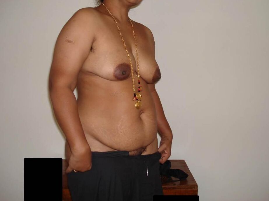 10P Fuck My Indian GF ama de casa india desnudándose