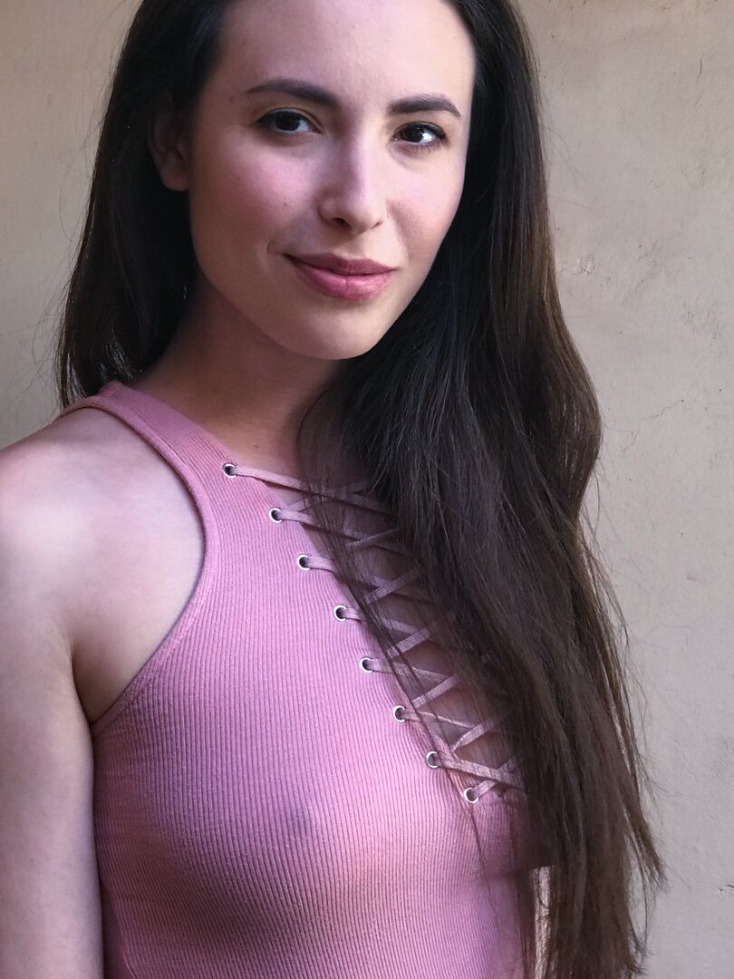 21P MILF sexy con un gran trasero Casey Calvert recibe una polla caliente en sexo anal bondage