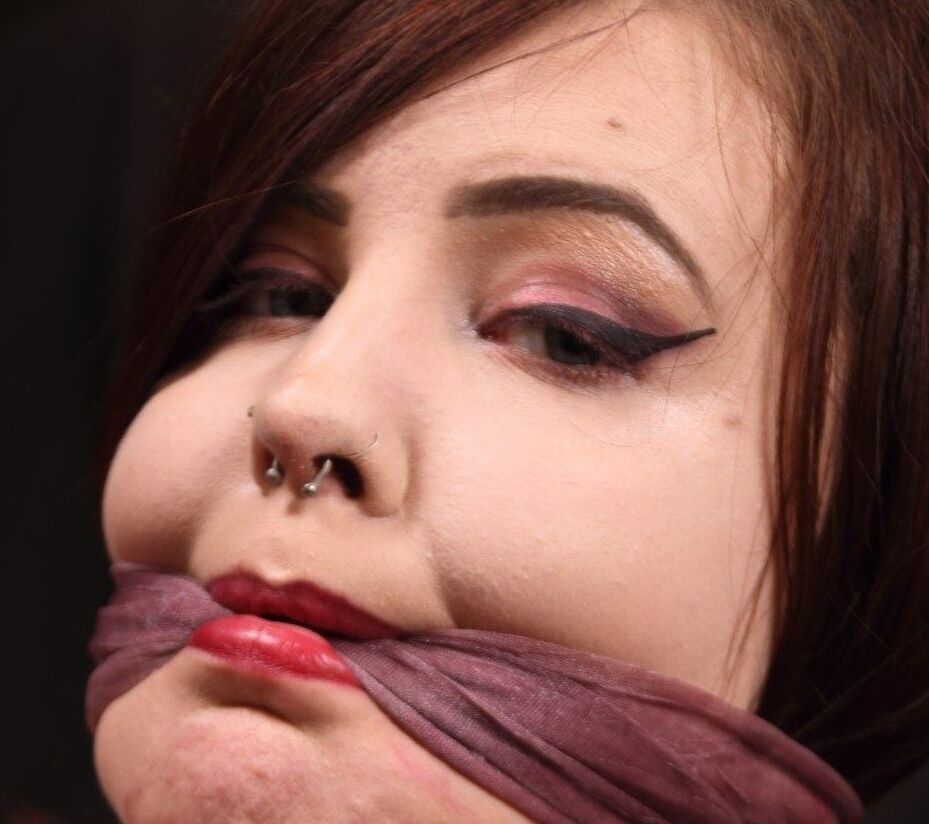 16P Black Fox Bound Cleave Gagged