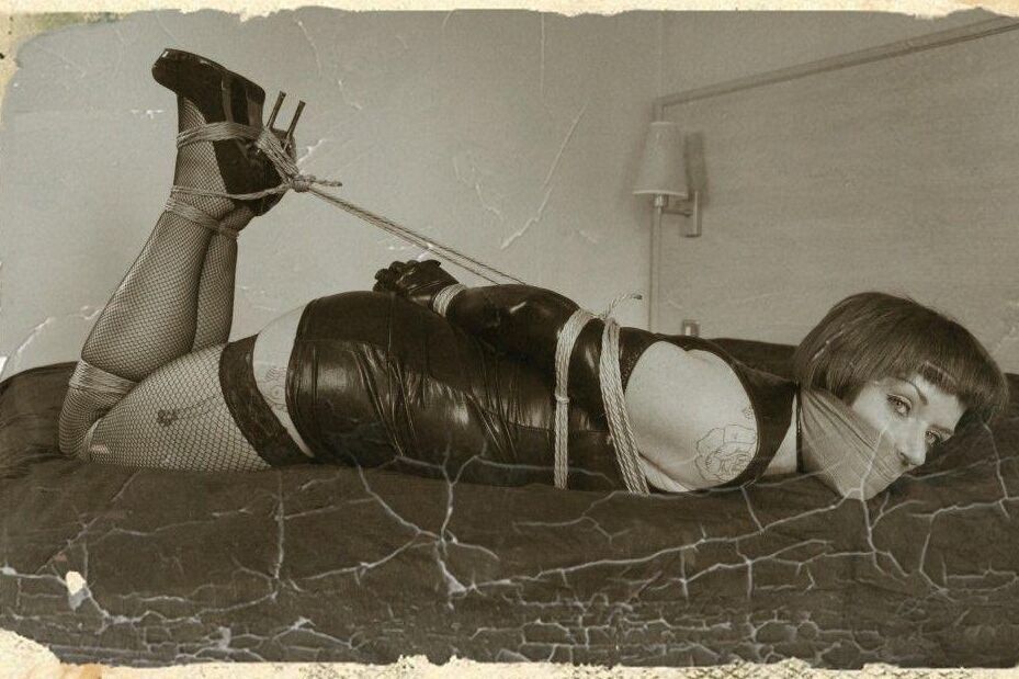 15P Black Fox Bound Ropes 4 Leather