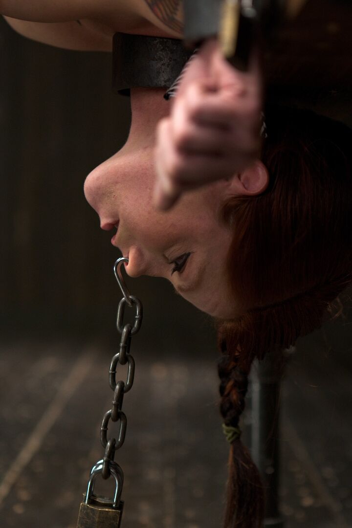 21P Device Bondage Mz Berlin, Romona Vaine, Tricia Oaks