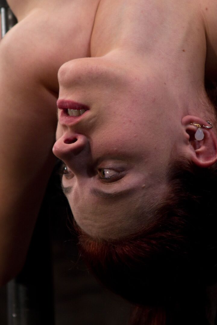 21P Appareil De Servitude Iona Grace