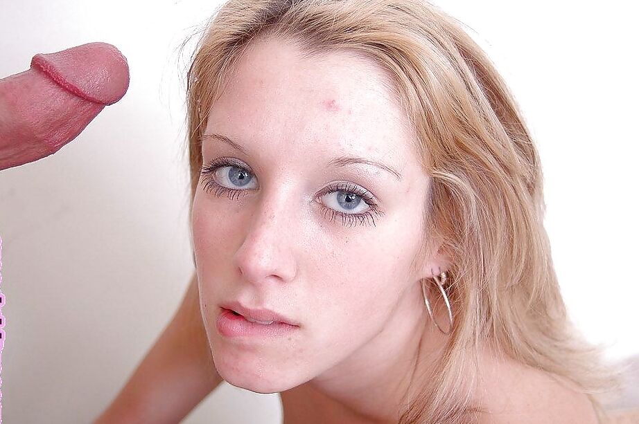 16P Blondes Schulmädchen Lacie wird im Büro hart in den Mund gefickt