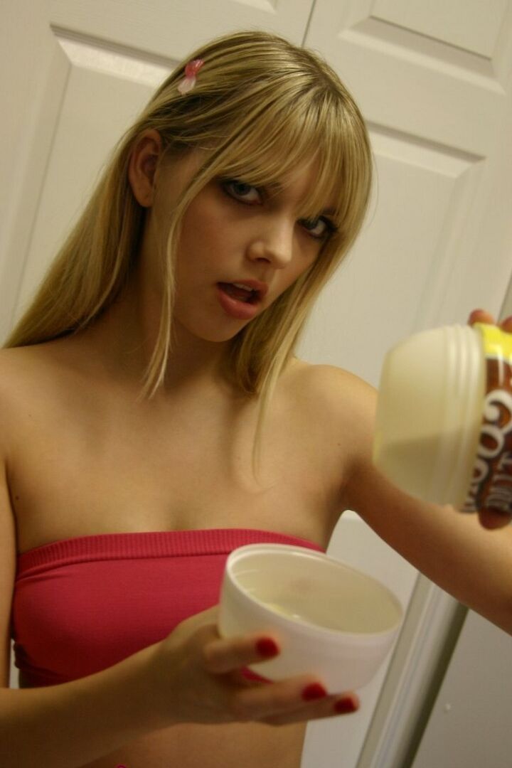 12P First timer Jana Jordan goes topless in the process of making lemonade