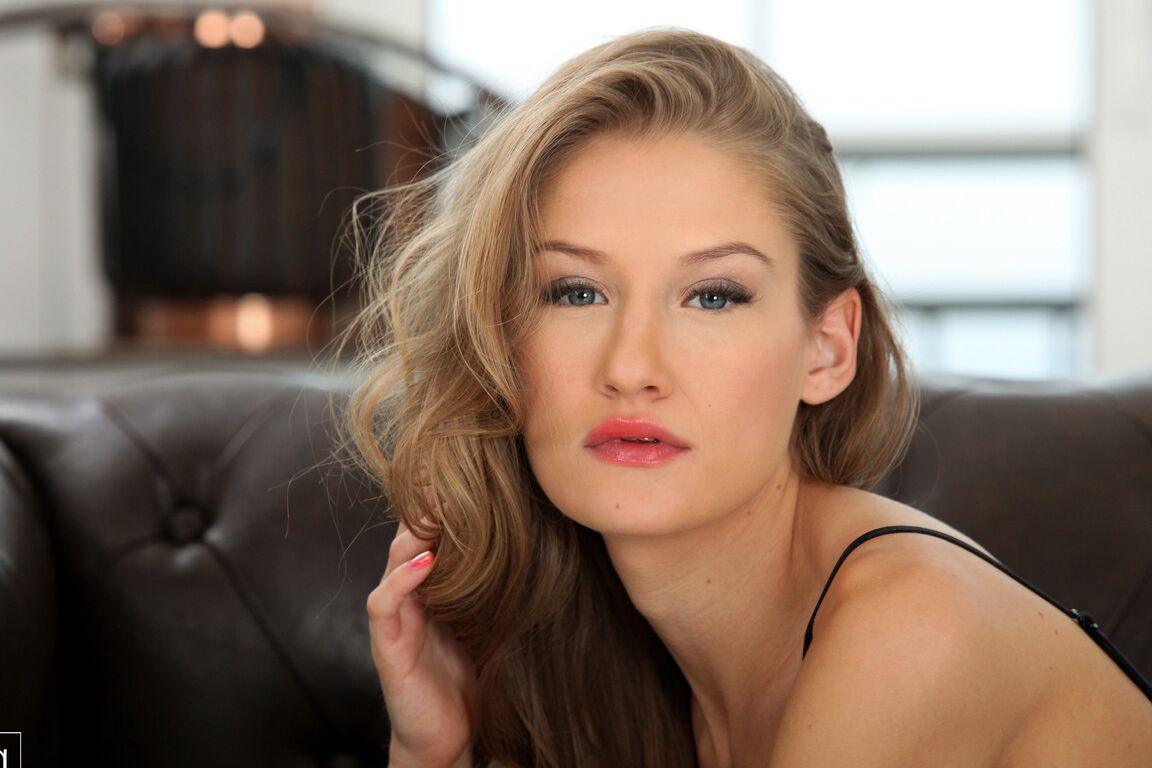 21P Nubile Films Azazai, Nikki Nutz, Tiffany Tatum