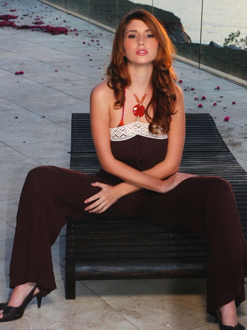 21P Gent Online Shay Laren
