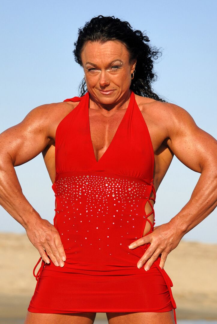 15P Muscularidad Sexy en Rojo