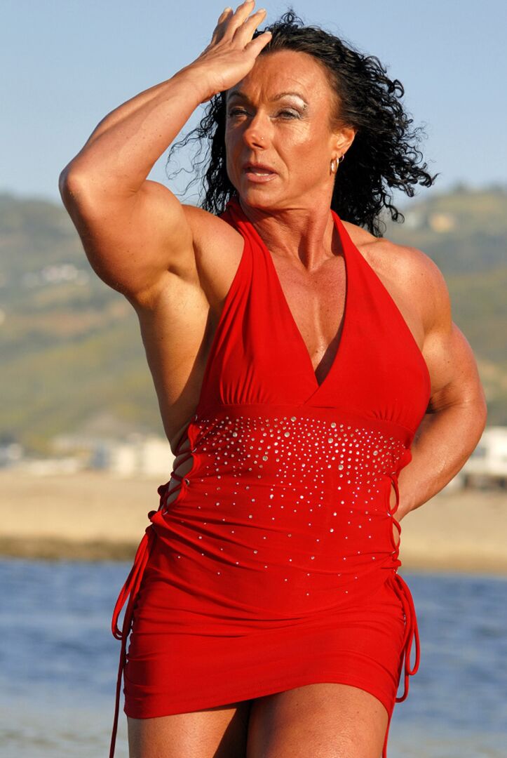 15P Muscularidad Sexy en Rojo
