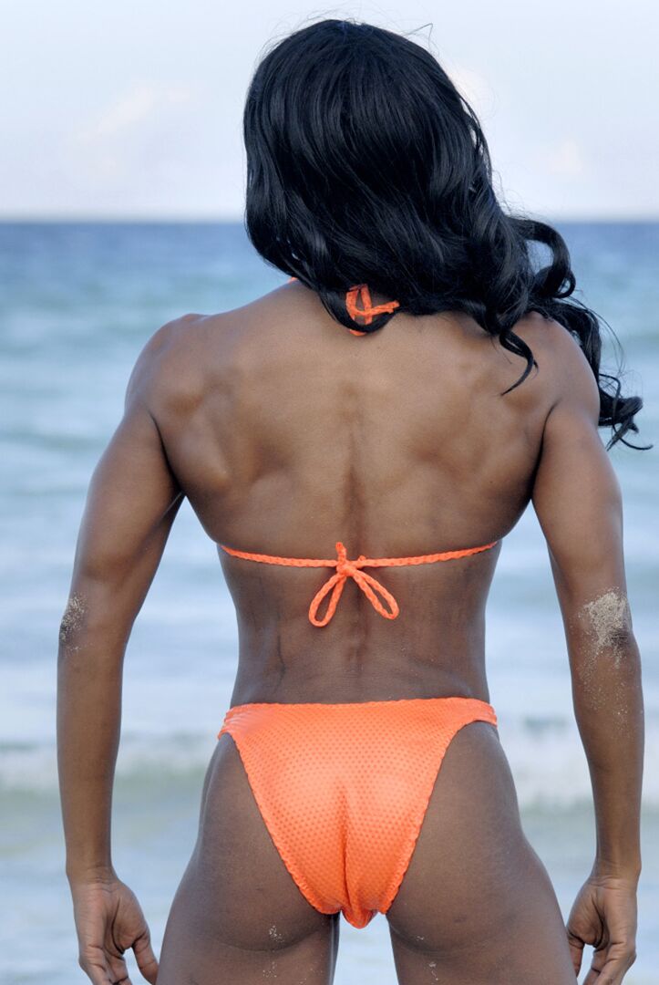 15P Muscularidad en la arena de Miami