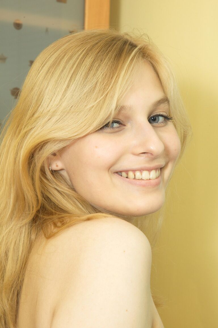 21P Baberotica Cielle Lesage