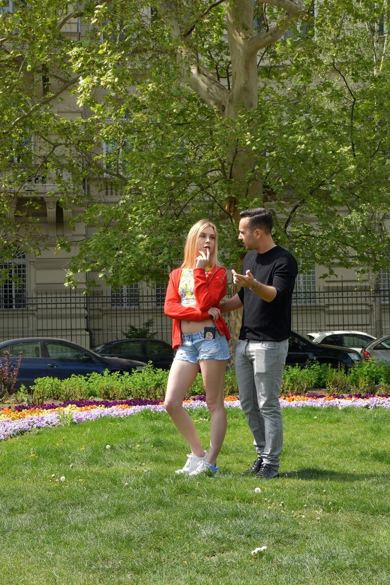 21P Euro Adolescente Erótica Alecia Fox